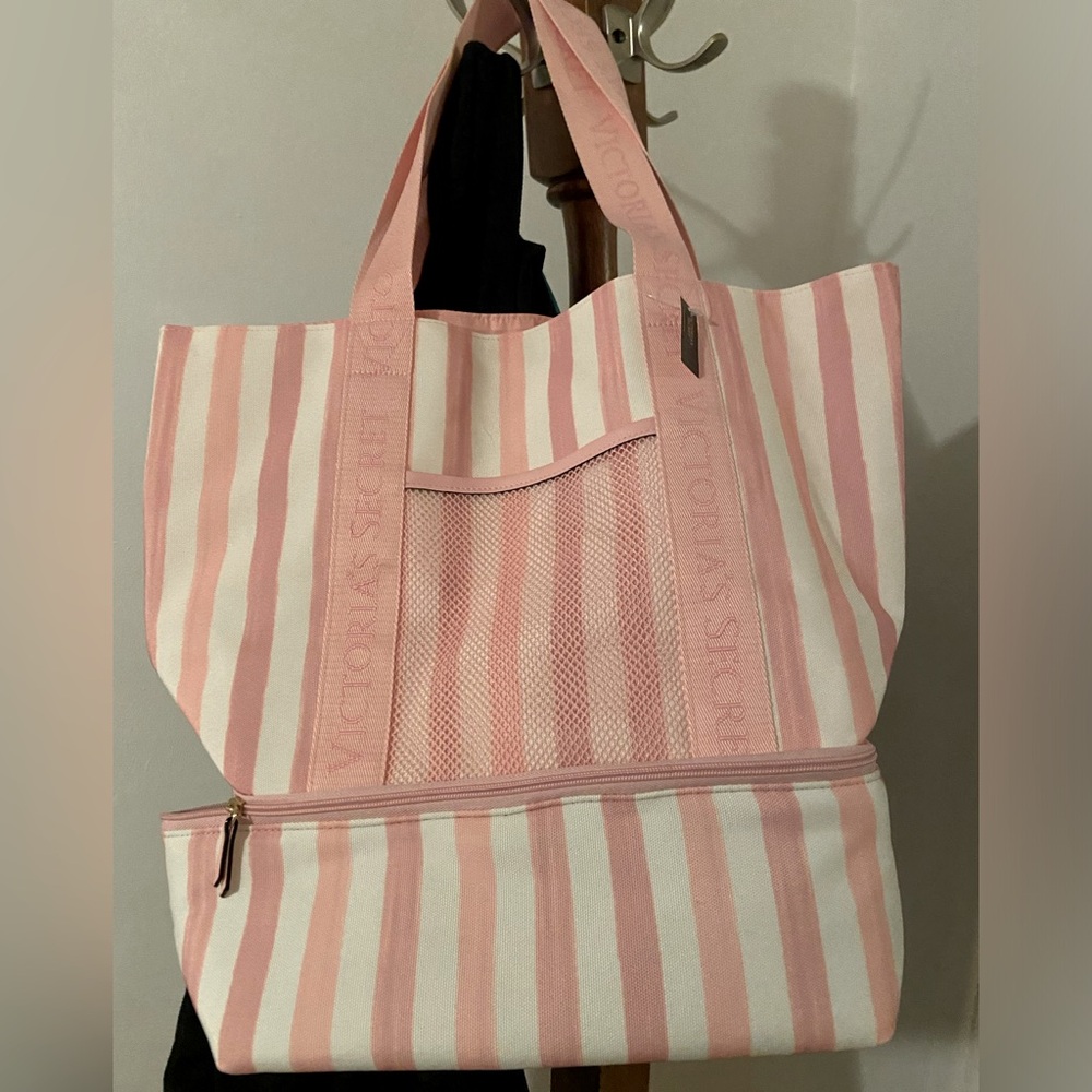 Victoria secret beach tote